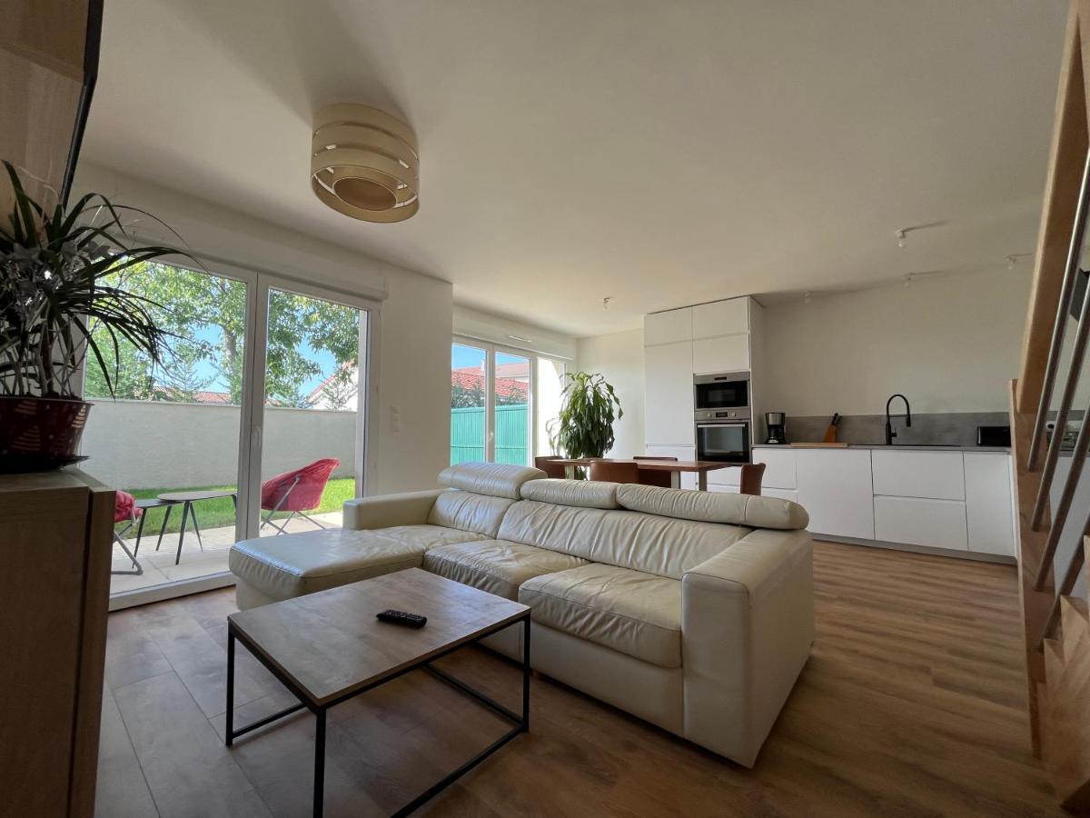 Maison T4 Cosy + Jardin Leyment Exterior foto